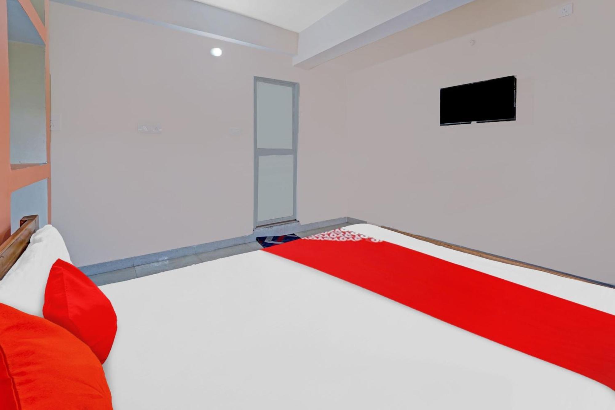 Hotel O Grand Paradise Inn & Banquet Hall Патна Екстериор снимка