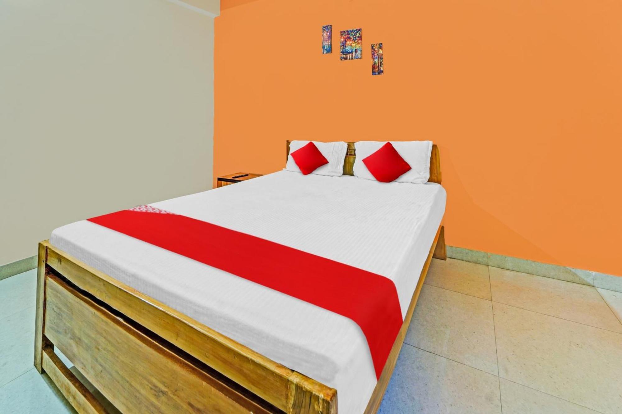 Hotel O Grand Paradise Inn & Banquet Hall Патна Екстериор снимка